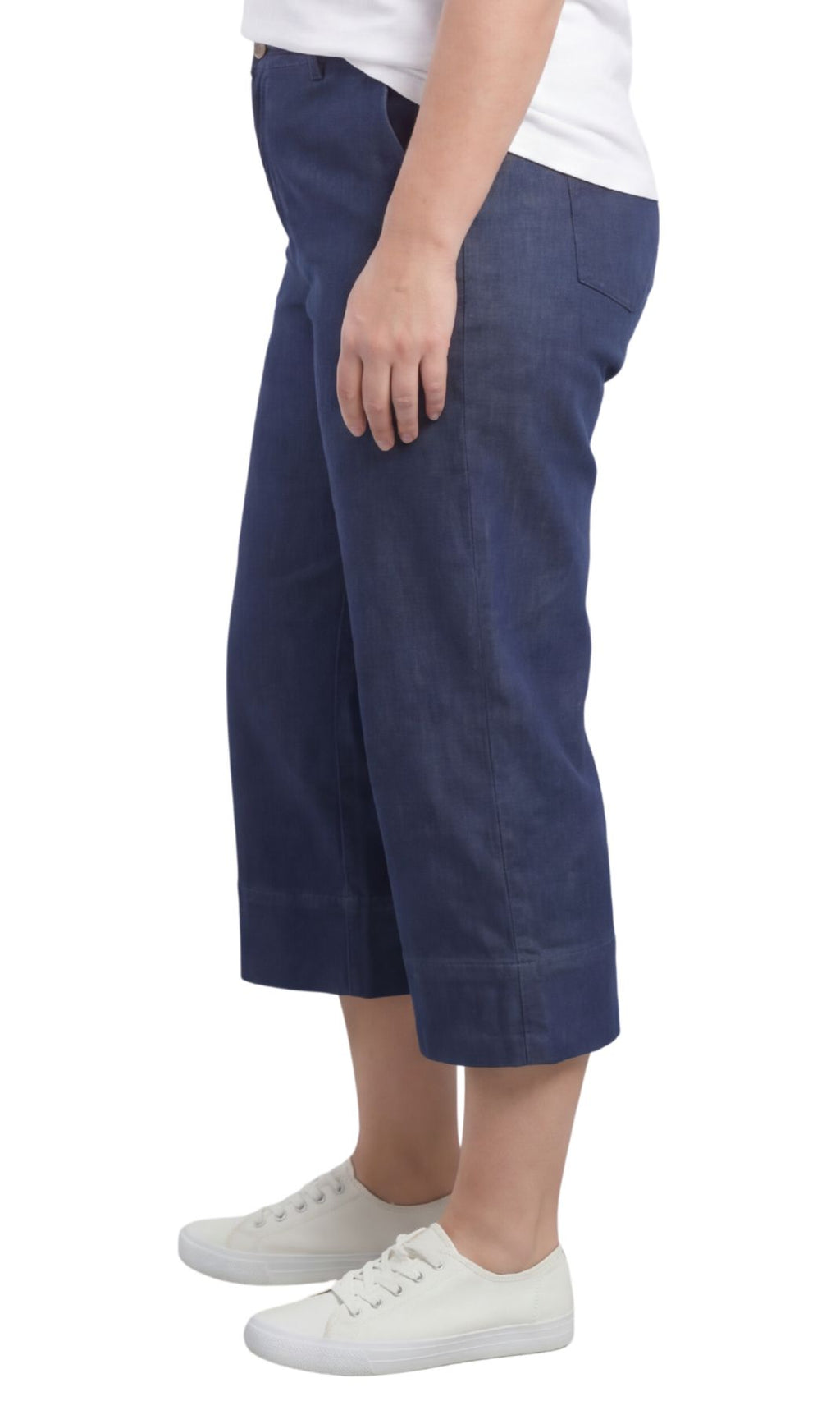 Women's Straight Leg Denim Capri Pants — Lightweight Cotton Blend
