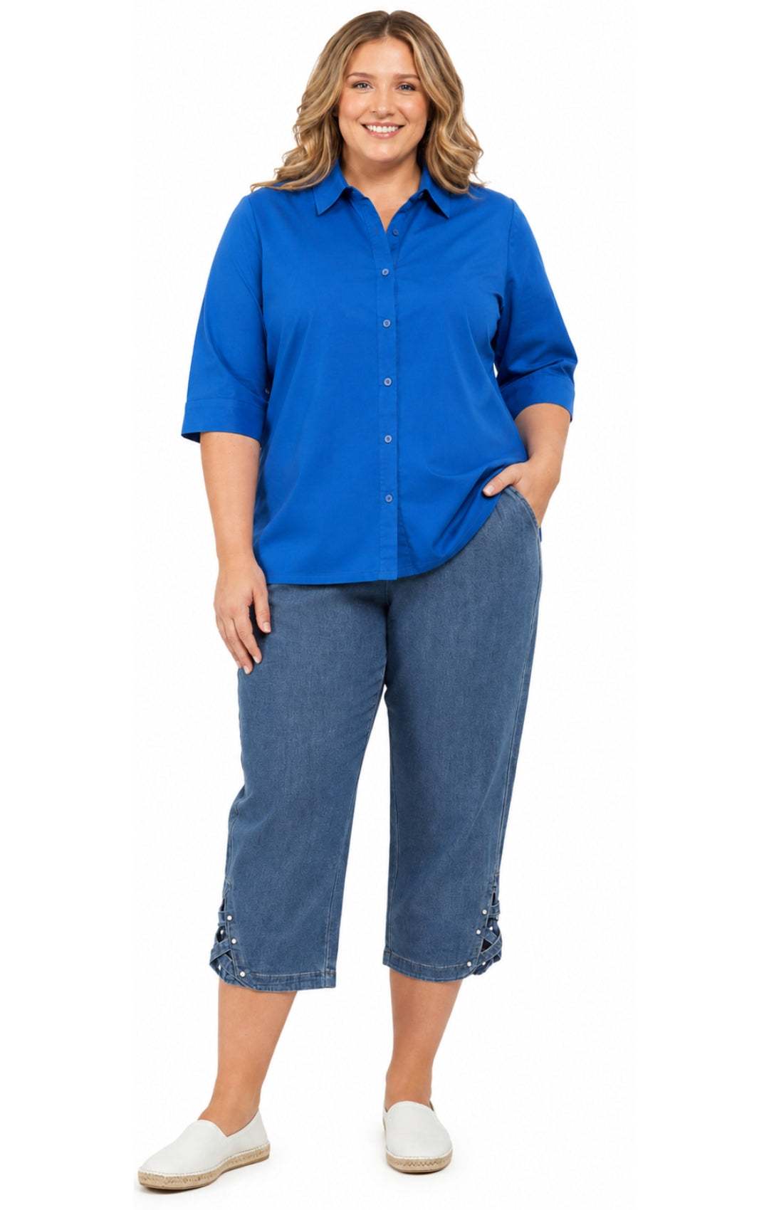 Women's 3/4 Sleeve Button-Down Camp Shirt — Collared Regular Fit